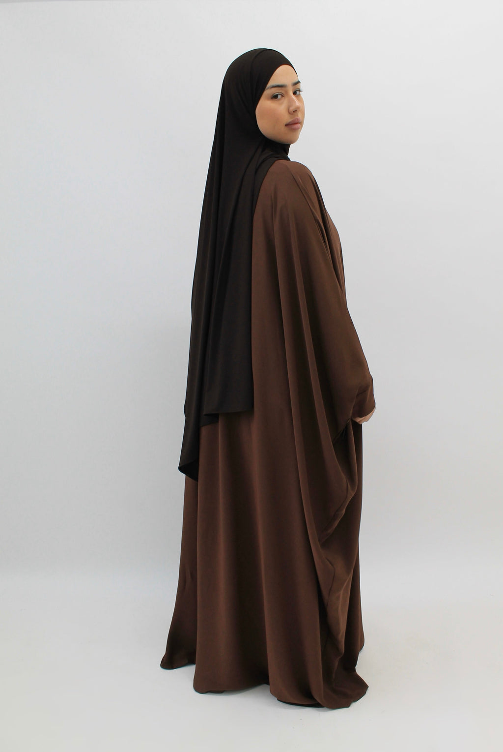 LA ABAYA QAMAR Marron