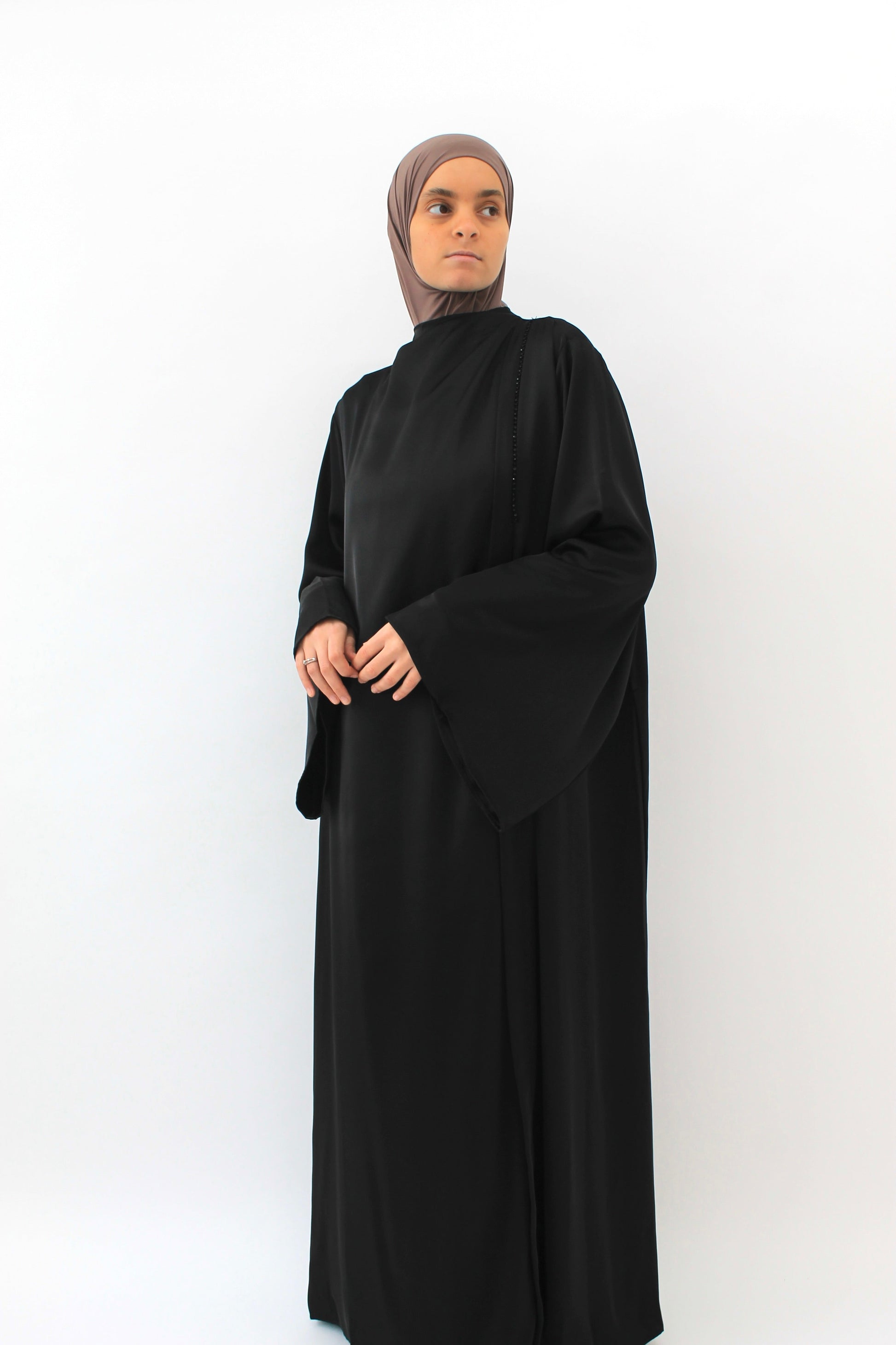 ROBE SAHAR