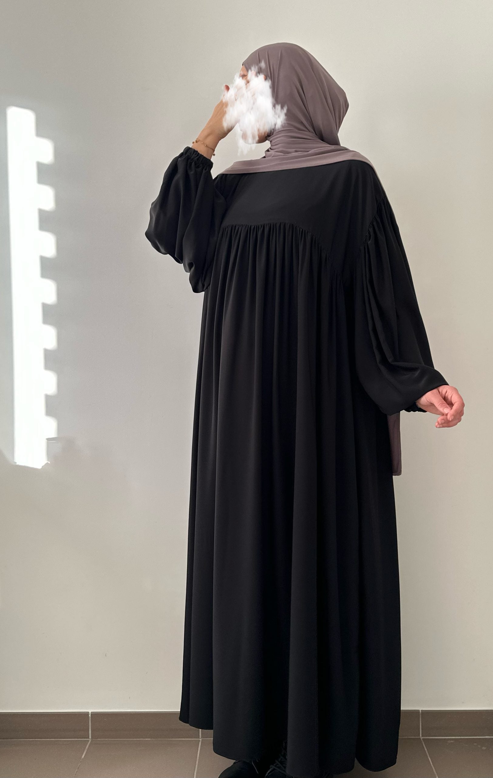 Abaya Rayhana in seta Medina
