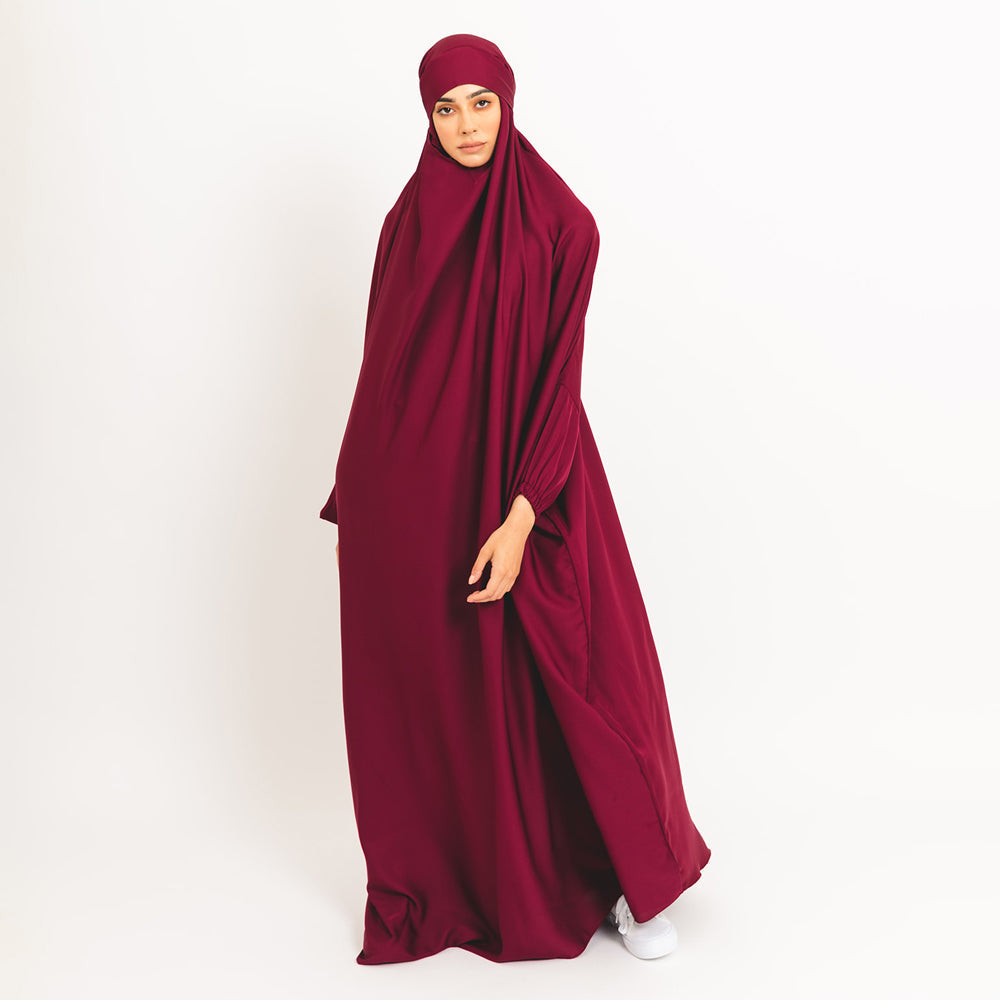 Khimar color bacca con polsini elasticizzati e laccio posteriore di sicurezza