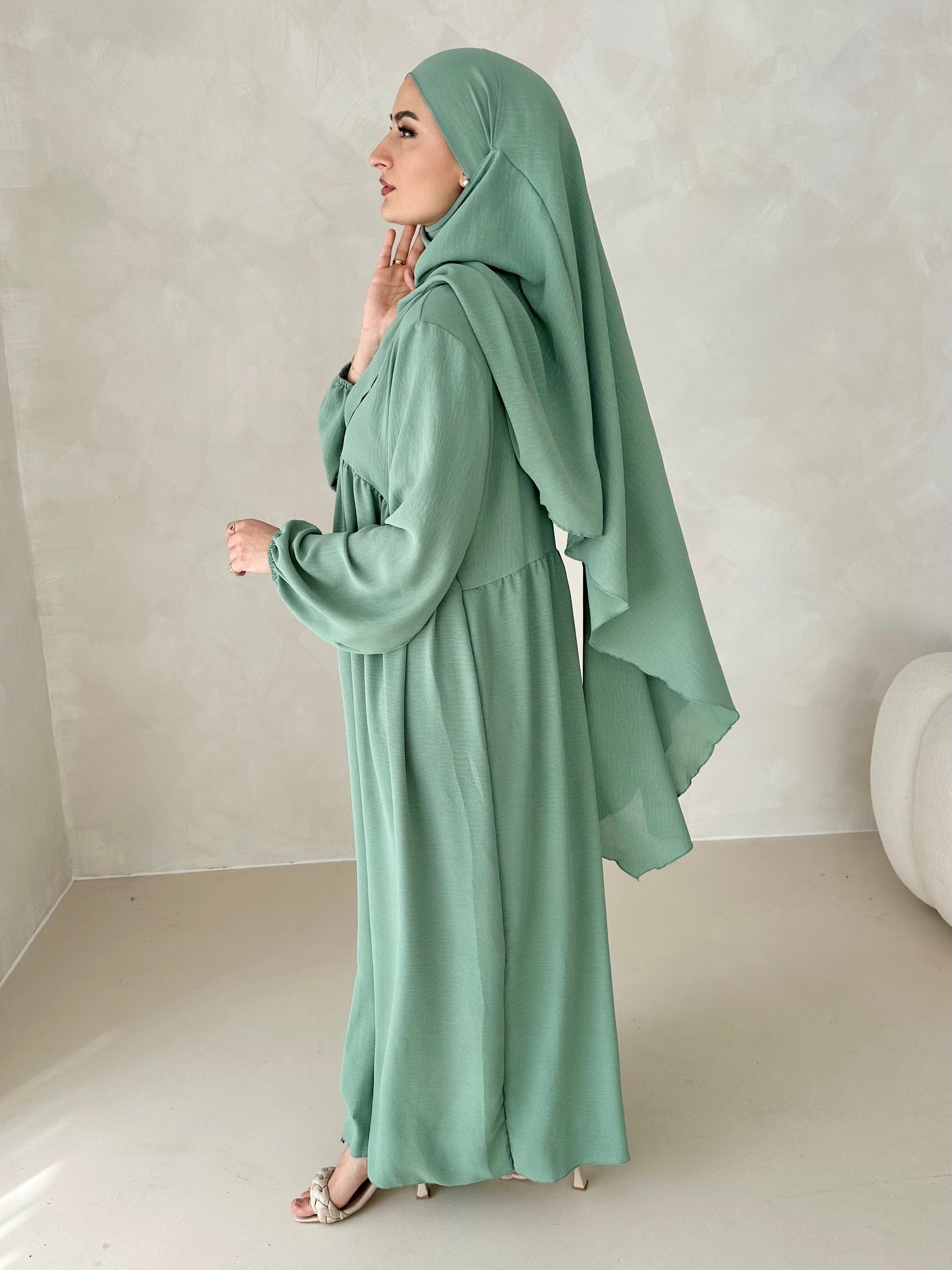 Set Abaya GIORNALIERO con Khimar 