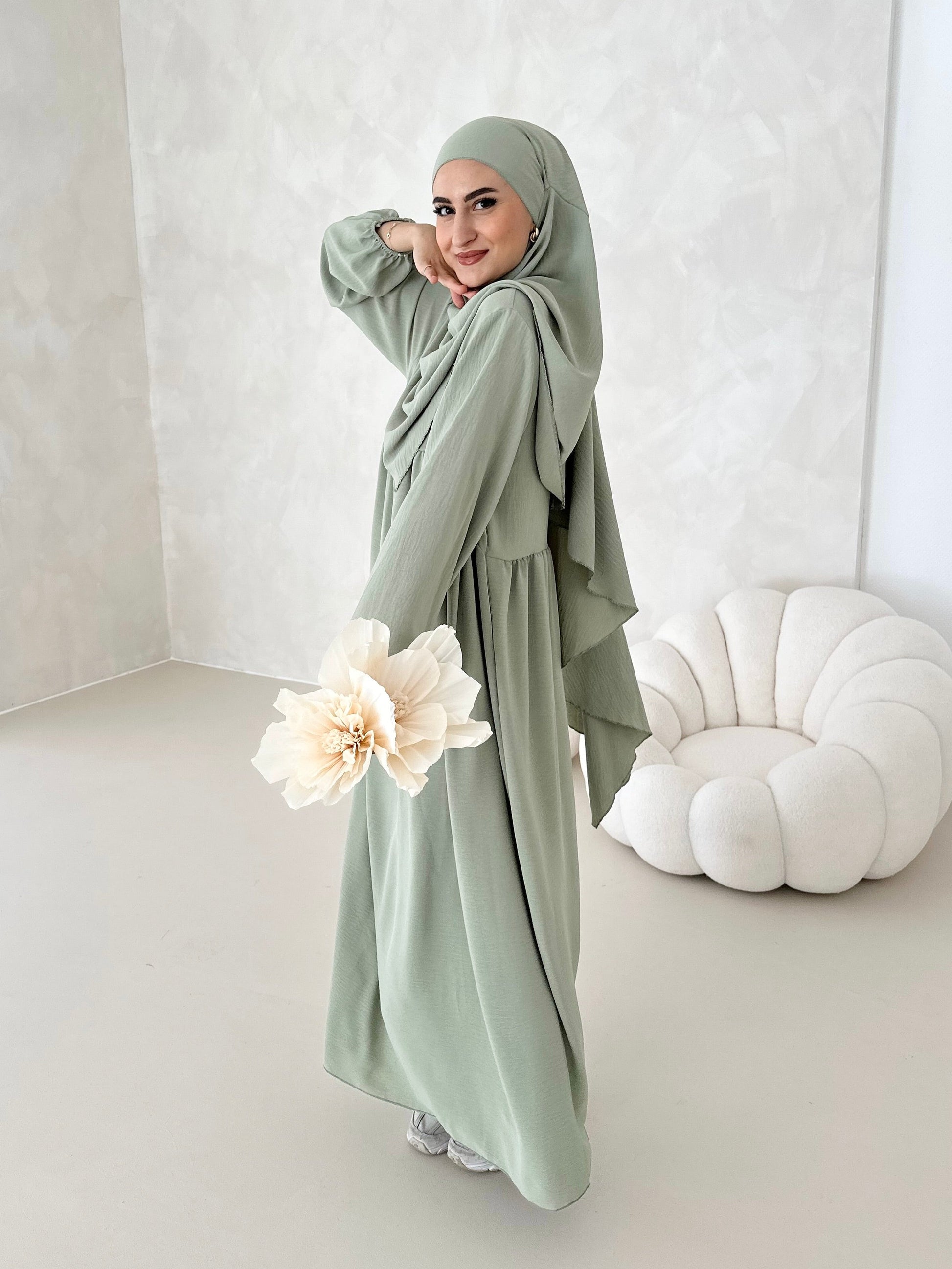 Set Abaya GIORNALIERO con Khimar 