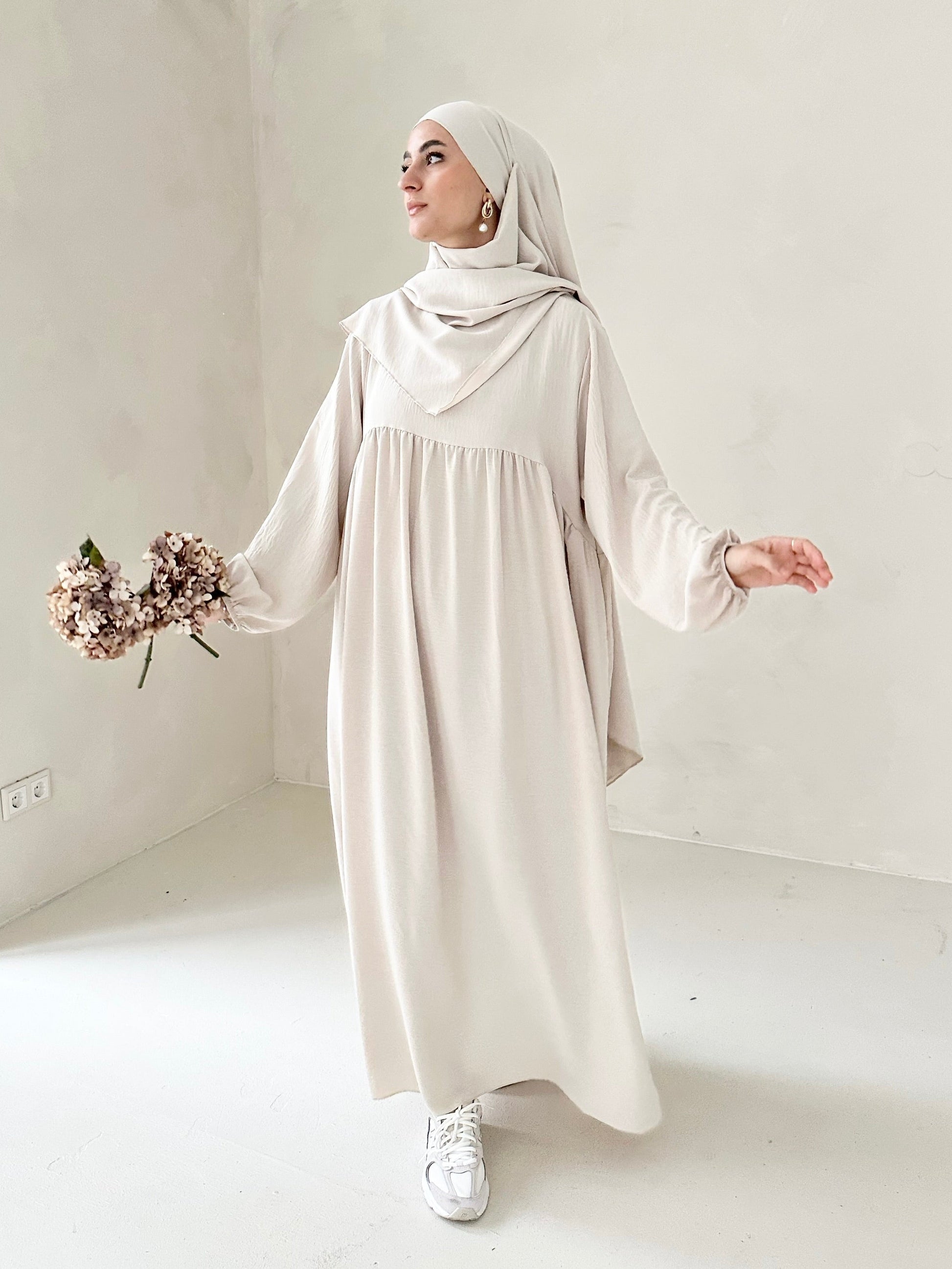 Set Abaya GIORNALIERO con Khimar 