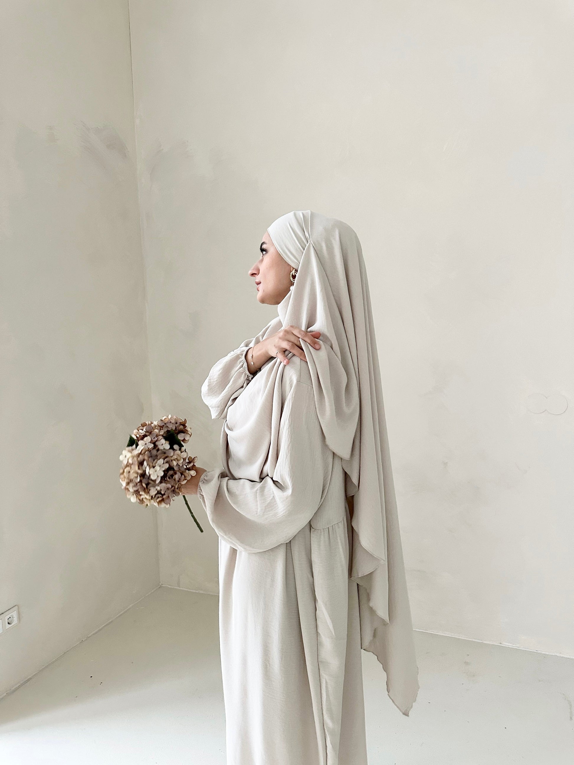 Set Abaya GIORNALIERO con Khimar 