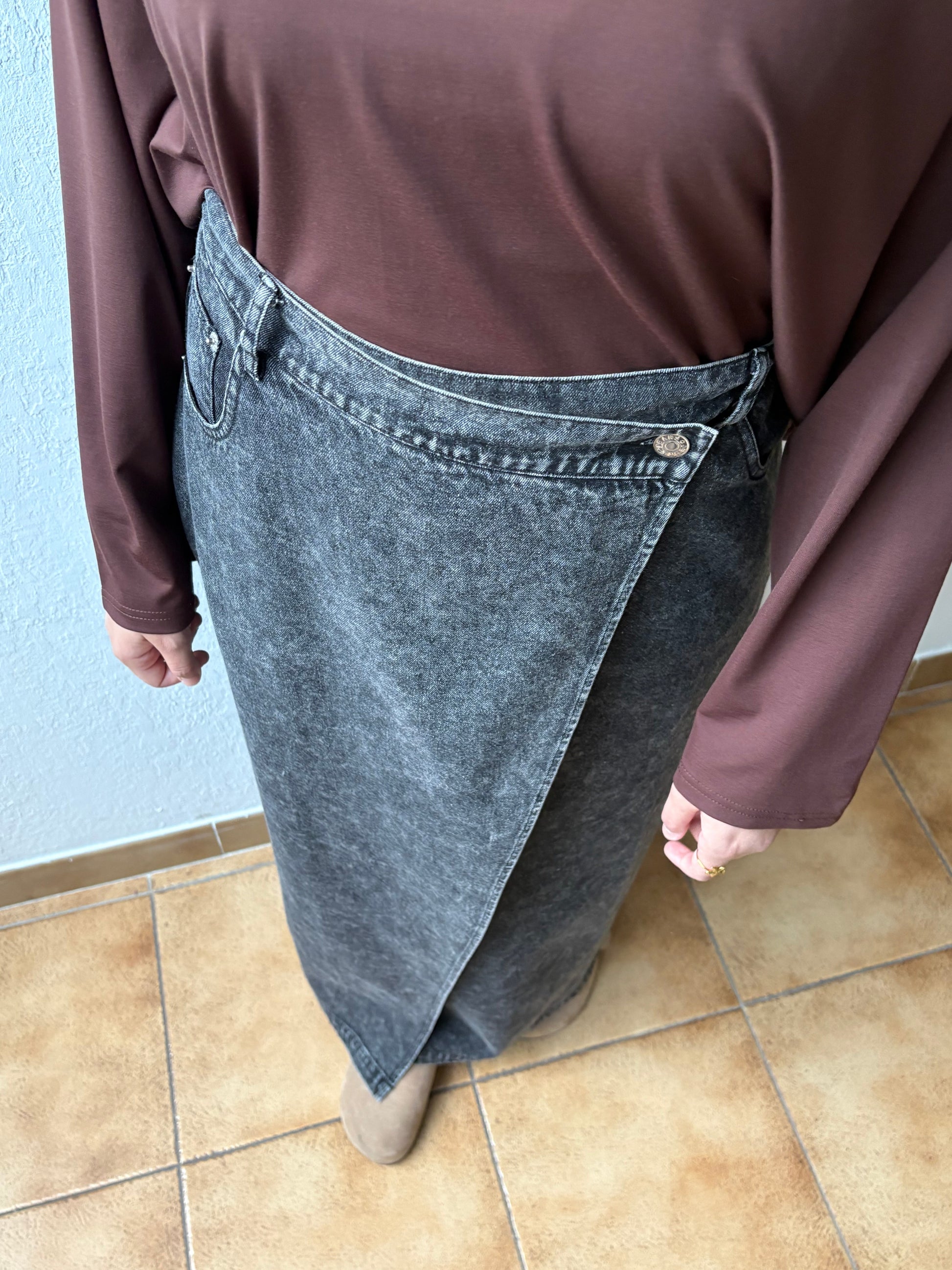 Gonna in denim avvolgente