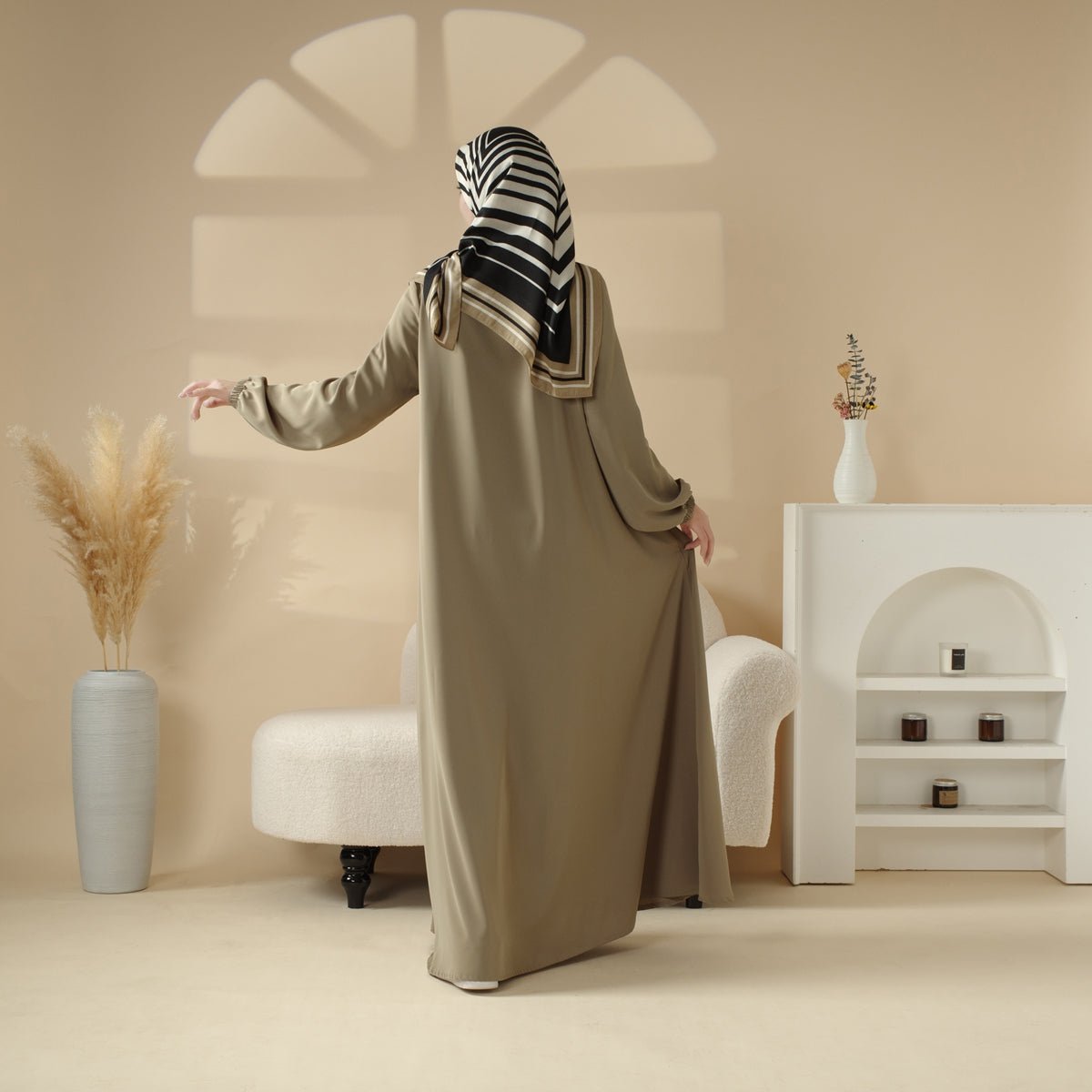 Abaya essenziale 