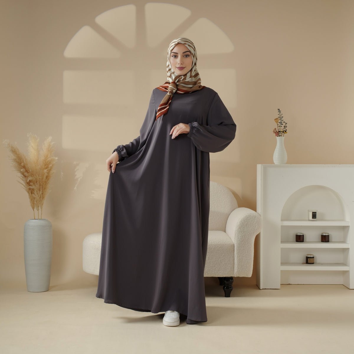 Abaya essenziale 